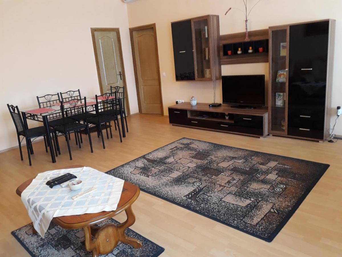 Piac Utcai Apartman Дебрецен Экстерьер фото