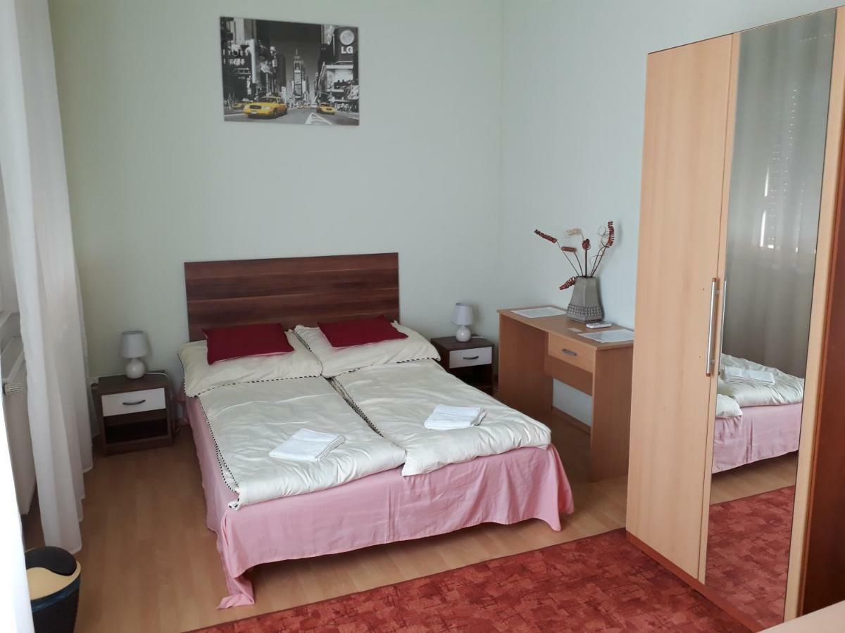 Piac Utcai Apartman Дебрецен Экстерьер фото