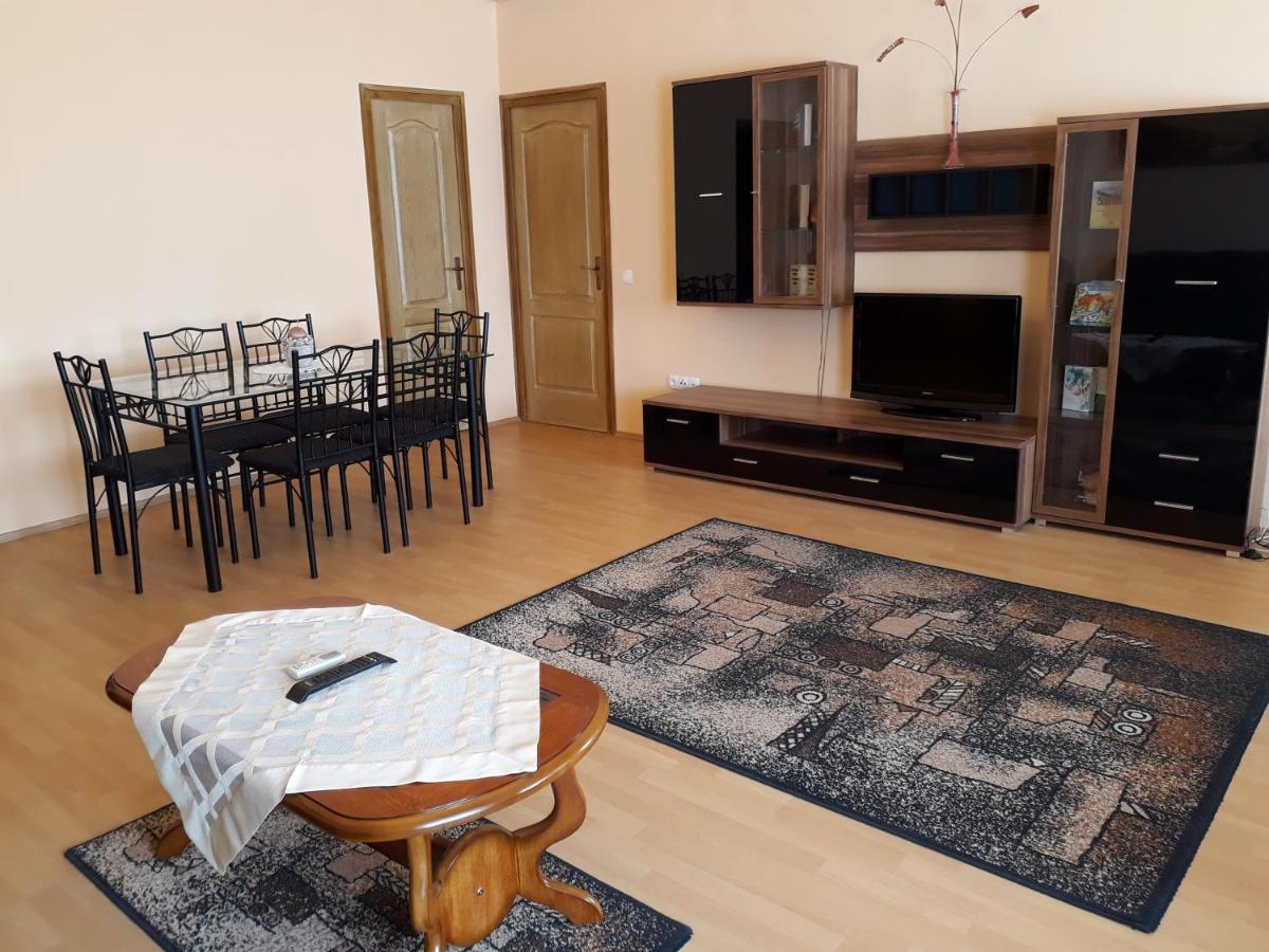 Piac Utcai Apartman Дебрецен Экстерьер фото
